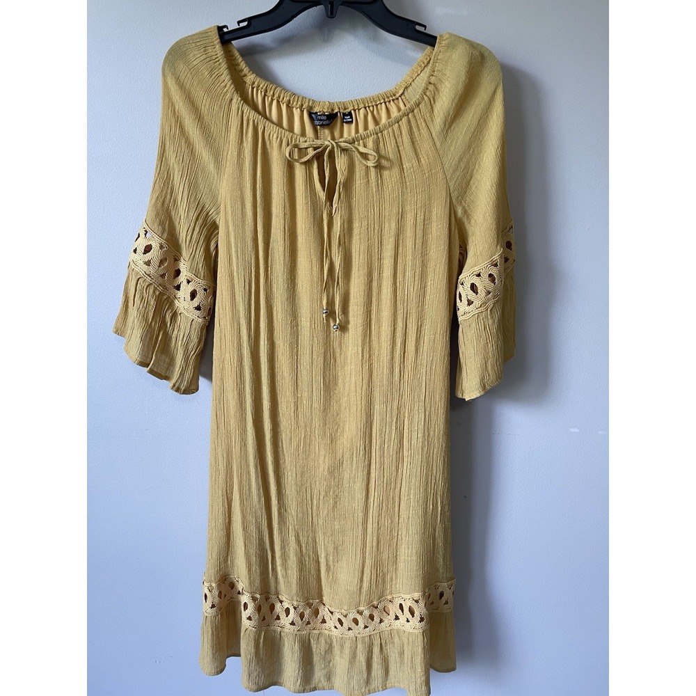 Women's Dress Size M Knee High Elbow Sleeve Embroidery Detail W Under‎ Line